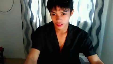 Snapshot of mark_fuckerr chatting on 04/17/26, 05:10 JUST CALL ME MARK online show from 04/17/26, 05:10