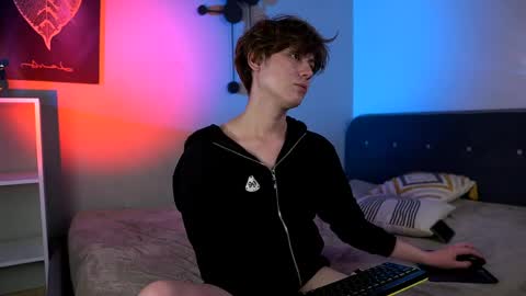 mark_ian_ online show from 04/30/26, 08:57