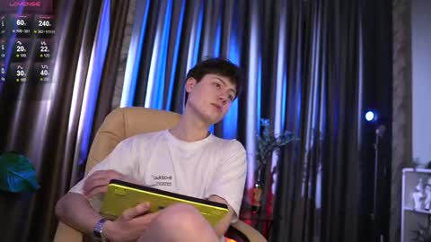 mark_ian_ online show from 05/07/26, 06:57