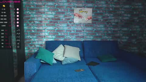 Snapshot of mark_normal chatting on 02/06/25, 04:10 Mark online show from 02/06/25, 04:10