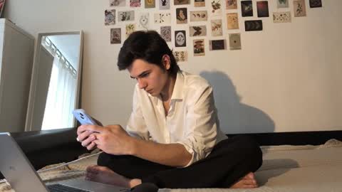 Mark online show from 10/26/25, 11:16