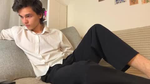 Mark online show from 12/19/25, 01:40