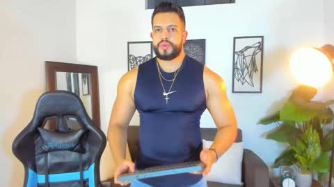 mark_x23 online show from 02/04/26, 02:06