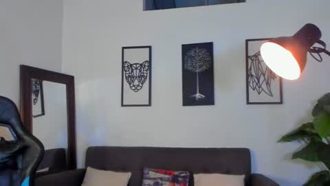 mark_x23 online show from 06/14/26, 06:15
