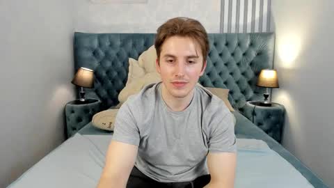 Snapshot of mark_yeti chatting on 03/13/26, 08:04 Mark online show from 03/13/26, 08:04