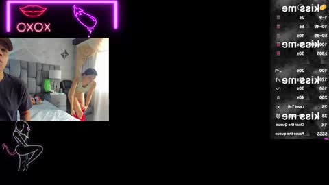Snapshot of markandphilip chatting on 10/17/25, 12:41 markandphilip online show from 10/17/25, 12:41
