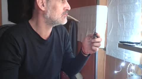 Snapshot of markbcnx chatting on 01/10/26, 07:15 markbcnx online show from 01/10/26, 07:15