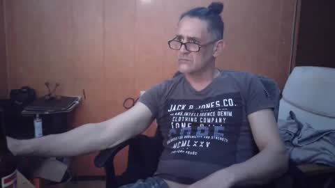 Snapshot of markbcnx chatting on 03/04/26, 02:17 markbcnx online show from 03/04/26, 02:17