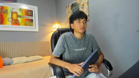 markbowie online show from 06/05/26, 07:52