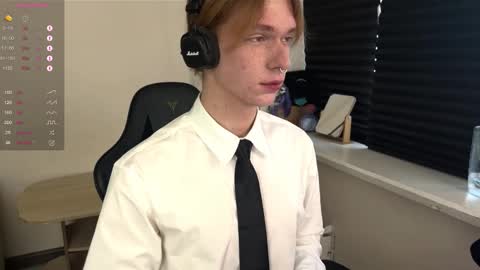 Mark online show from 03/08/26, 03:05