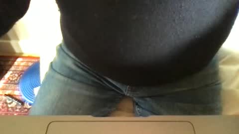 Snapshot of marklondonguy2023 chatting on 09/24/25, 11:35 marklondonguy2023 online show from 09/24/25, 11:35