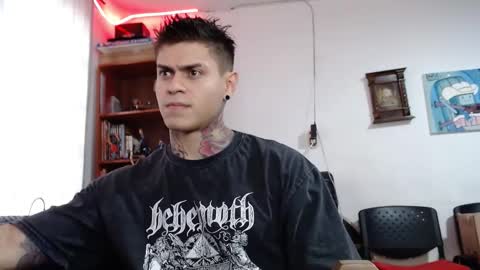 Snapshot of marko_toro__ chatting on 11/20/25, 07:35 Sebastian online show from 11/20/25, 07:35