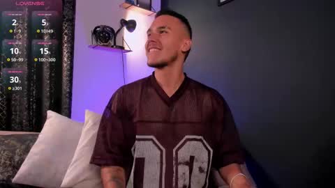 Mark Santos online show from 11/23/25, 08:36