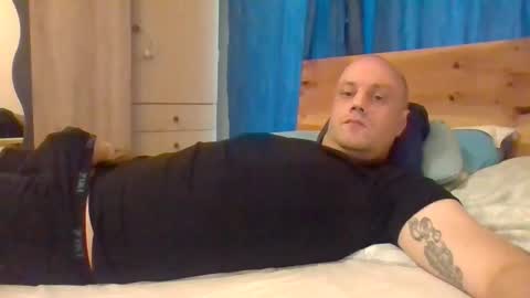 Snapshot of markus_7 chatting on 09/25/25, 01:15 markus_7 online show from 09/25/25, 01:15