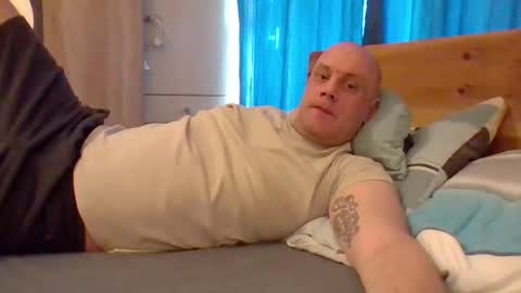 markus_7 online show from 05/04/26, 05:36