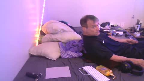 Snapshot of markymark101825061 chatting on 01/09/25, 04:28 markymark101825061 online show from 01/09/25, 04:28