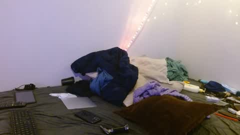 Snapshot of markymark101825061 chatting on 02/12/25, 06:09 markymark101825061 online show from 02/12/25, 06:09