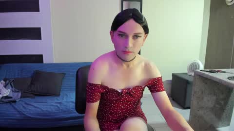 Snapshot of marla85 chatting on 05/24/26, 10:48 marla85 online show from 05/24/26, 10:48