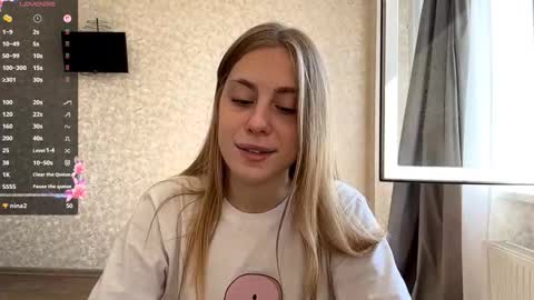 Snapshot of marlenagehlert chatting on 09/21/25, 09:33 Olivia online show from 09/21/25, 09:33