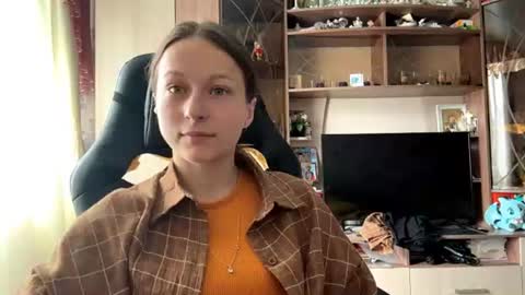 Snapshot of marlenahuit chatting on 06/16/26, 05:21 Lena online show from 06/16/26, 05:21