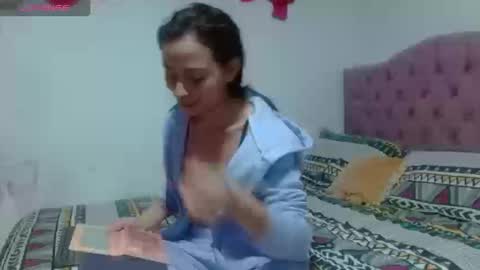 Snapshot of marly_hottest chatting on 09/15/25, 01:55 marly_hottest online show from 09/15/25, 01:55