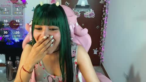 Snapshot of maron_baez chatting on 04/11/26, 07:45 maron online show from 04/11/26, 07:45