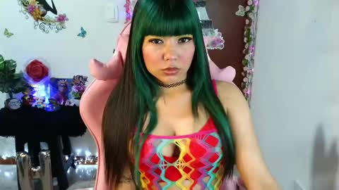 Snapshot of maron_baez chatting on 06/09/26, 02:50 maron online show from 06/09/26, 02:50