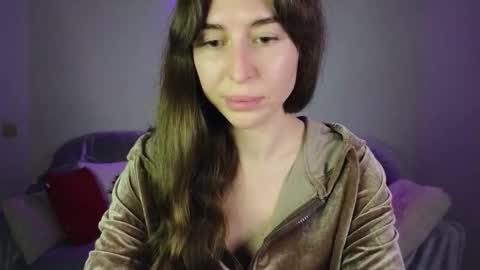 Mary online show from 12/18/25, 02:23