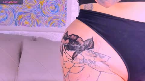 Mari online show from 09/27/25, 06:29