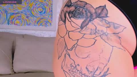 Mari online show from 09/28/25, 04:18