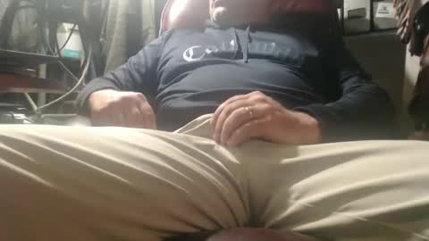 Snapshot of marrieddad19751975 chatting on 03/01/26, 09:00 only fans marrieddad19751975 online show from 03/01/26, 09:00