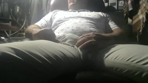 Snapshot of marrieddad19751975 chatting on 03/02/26, 03:09 only fans marrieddad19751975 online show from 03/02/26, 03:09