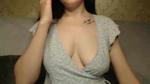 Snapshot of marry__ chatting on 12/08/24, 08:47 marry__ online show from 12/08/24, 08:47