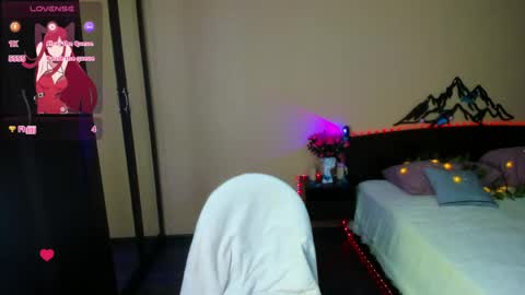 Snapshot of marry_evans_ chatting on 04/17/26, 01:52 marry_evans_ online show from 04/17/26, 01:52