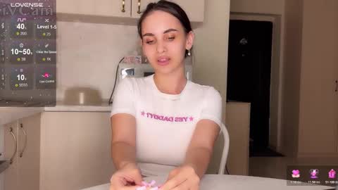 Merry online show from 03/17/26, 01:25