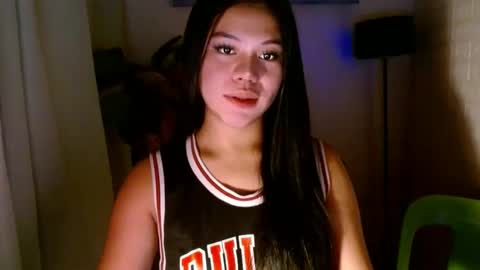 Wenwen online show from 01/19/25, 02:25