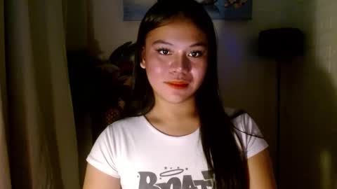 Wenwen online show from 01/25/25, 05:08