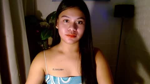 Wenwen online show from 01/28/25, 09:29