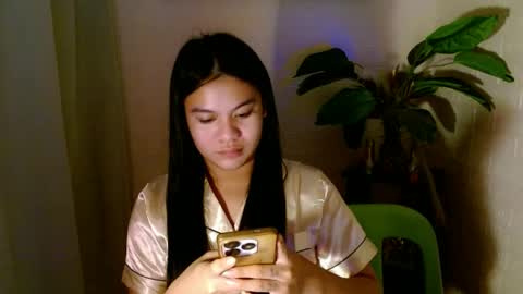 Wenwen online show from 02/27/25, 11:26