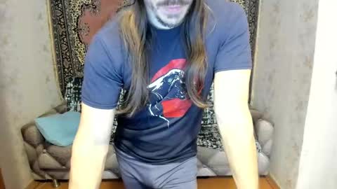 Snapshot of marryplz chatting on 03/08/25, 08:00 Alan online show from 03/08/25, 08:00