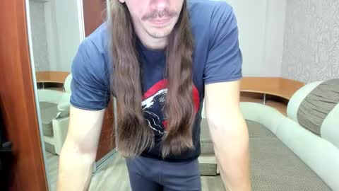 Snapshot of marryplz chatting on 10/06/25, 01:41 Alan online show from 10/06/25, 01:41