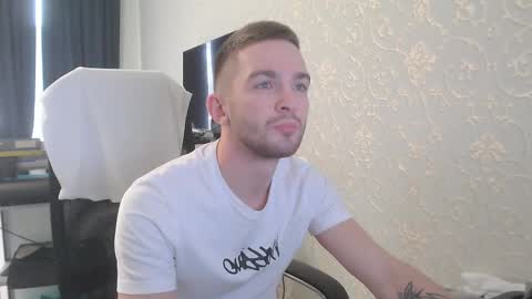 Marselle online show from 02/16/25, 09:37