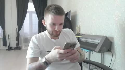 Marselle online show from 11/28/25, 11:35