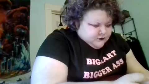 Snapshot of marshallmarx517 chatting on 10/28/25, 05:48 marshallmarx517 online show from 10/28/25, 05:48