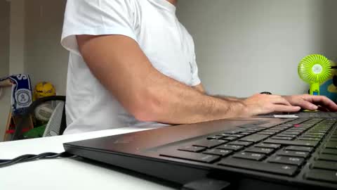 Snapshot of marsupilami_82_ chatting on 04/29/26, 10:19 marsupilami_82_ online show from 04/29/26, 10:19
