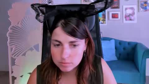 martaedams online show from 09/11/25, 09:20