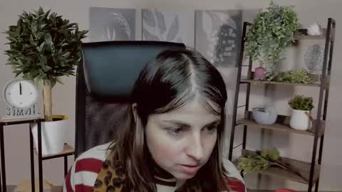 martaedams online show from 12/03/25, 06:32