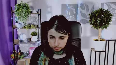 martaedams online show from 04/16/26, 06:36