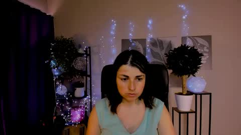 martaedams online show from 05/18/26, 08:53