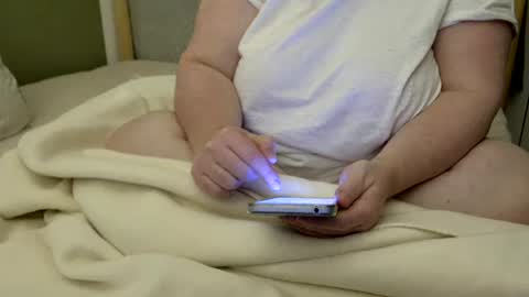 Martha online show from 09/29/25, 03:22